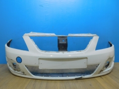 Бампер передний Lada Largus 2011-