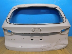 Крышка багажника Hyundai Santa Fe 18-