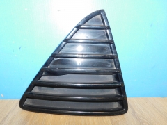 Решетка в бампер правая Ford Focus 3 11-15 1719221