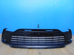 Решетка бампера Toyota Camry V70 2020-
