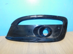 Рамка левой ПТФ Kia Ceed 16-18 86563A2610