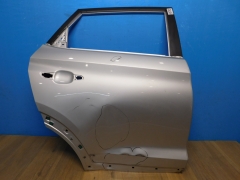 Дверь задняя правая Hyundai Tucson 2 15- 77004D7000
