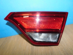 Фонарь задний правый Kia Rio 17- 92404H0500