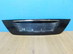 Накладка крышки Mercedes Benz E-Class W211 02-09