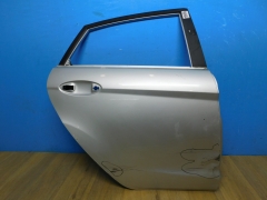 Дверь задняя правая Ford Fiesta 08-19