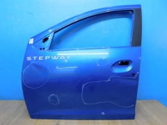 Дверь передняя левая Renault Sandero Stepway 2014-