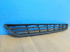 Решетка передняя Ford Fiesta 08-19 1801374